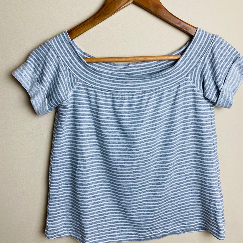 NWT ANTHROPOLOGIE Off Shoulder Grey Top, XS - Picture 5 of 9